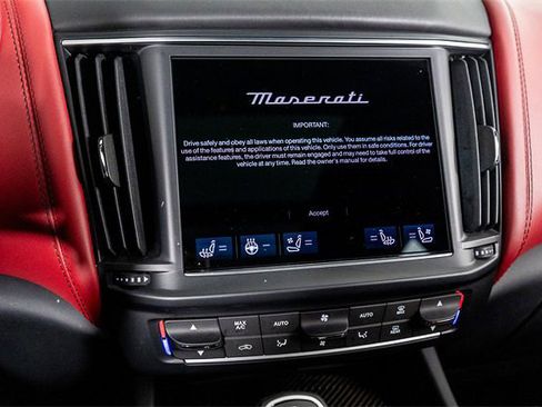 Used 2022 Maserati Levante Modena image 48