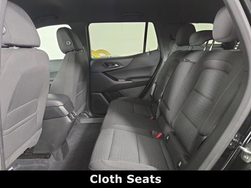 Certified 2025 Chevrolet Equinox LT w/ Safety and Technology Package image 12