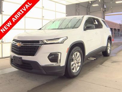 Used 2023 Chevrolet Traverse LS