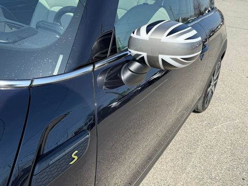 Used 2022 MINI Cooper SE image 4