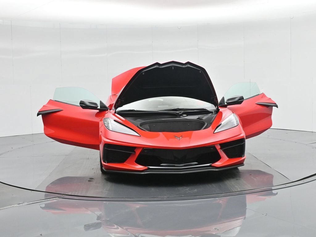 Used 2021 Chevrolet Corvette Stingray Premium Conv w/ Z51 Performance Package RWD image 34