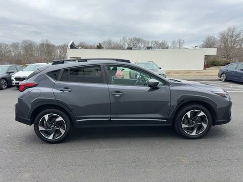 Used 2024 Subaru Crosstrek 2.5i Limited w/ Crosstrek Mirror Package image 4