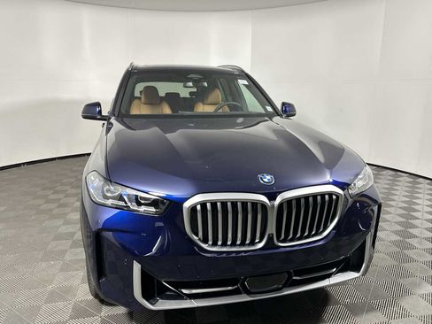 New 2026 BMW X5 xDrive50e w/ Premium Package image 6