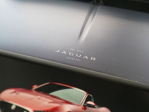 Used 2023 Jaguar F-TYPE Convertible image 78