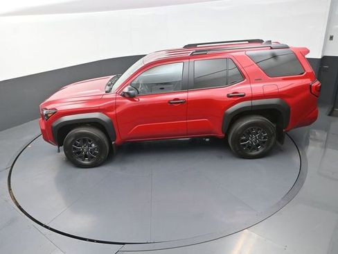 Used 2026 Toyota 4Runner SR5 AWD/4WD image 25