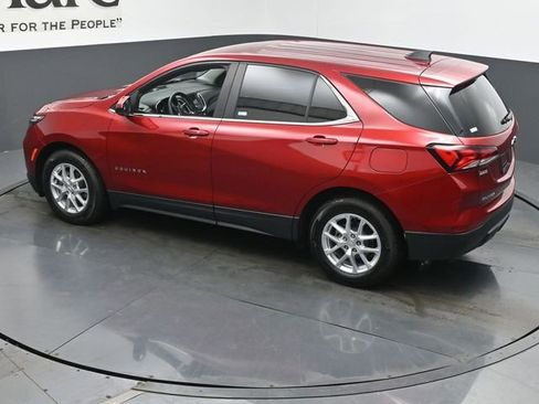Used 2023 Chevrolet Equinox LT FWD image 41