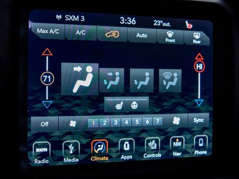 Used 2018 Jeep Wrangler Unlimited Sahara image 23