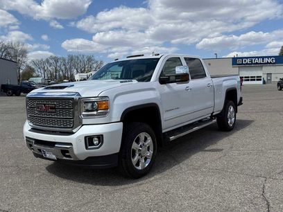 Used 2019 GMC Sierra 2500 Denali w/ Duramax Plus Package