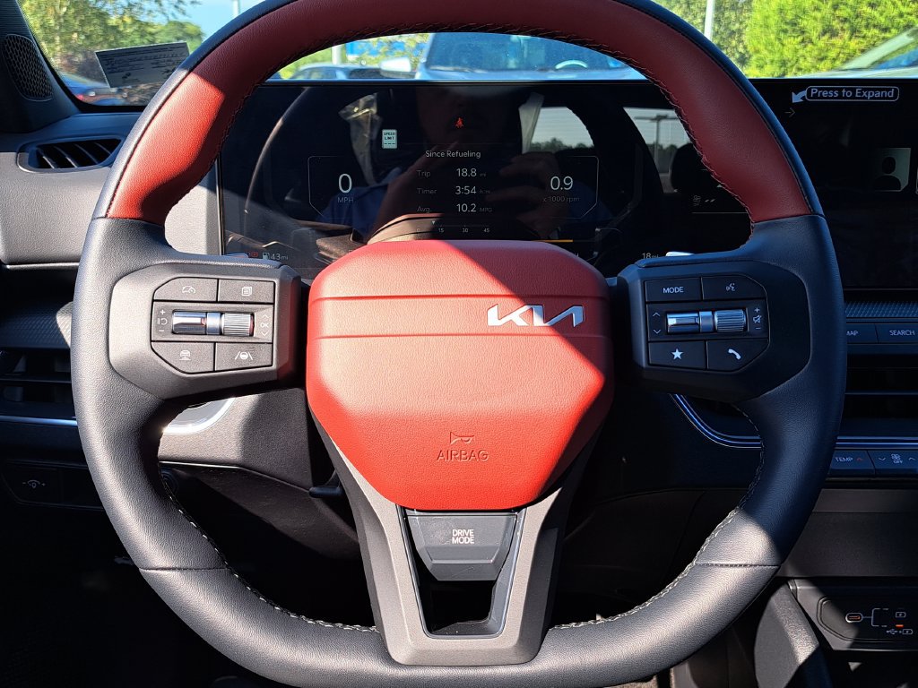 New 2026 Kia K4 GT-Line Turbo w/ GT-Line Premium Package FWD image 9