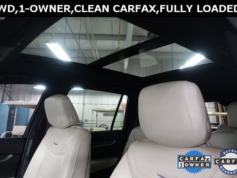 Used 2023 Cadillac XT6 Sport w/ Technology Package image 19