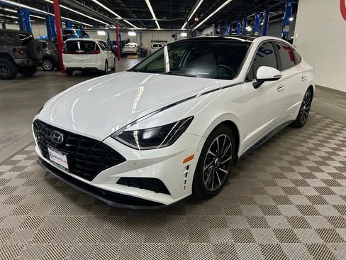 Used 2021 Hyundai Sonata Limited FWD image 4