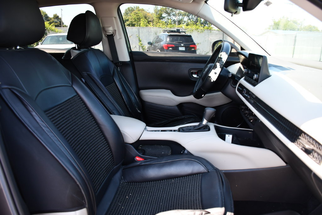 Used 2024 Honda HR-V LX image 29