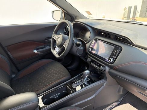Used 2022 Nissan Kicks SR FWD image 32