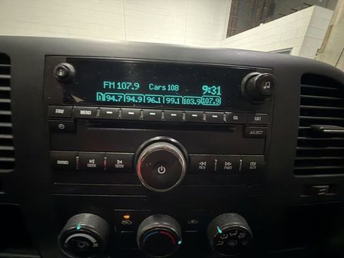 Used 2012 GMC Sierra 1500 W/T image 16