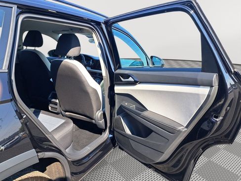 New 2025 Volkswagen Taos S image 15