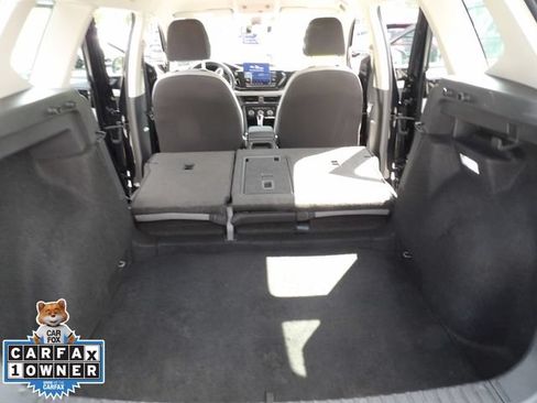 Used 2024 Volkswagen Taos S FWD image 33