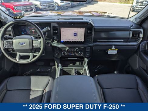 New 2025 Ford F250 Lariat w/ Lariat Ultimate Package image 38
