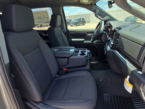 New 2026 Chevrolet Silverado 1500 LT AWD/4WD image 18