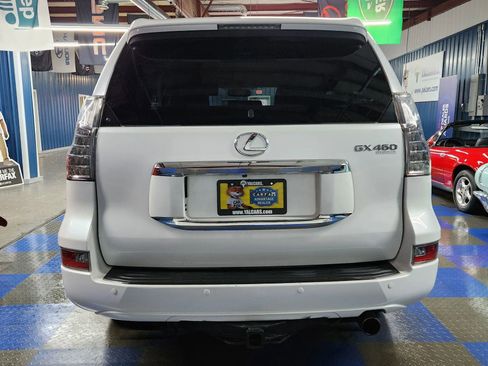 Used 2015 Lexus GX 460 image 81