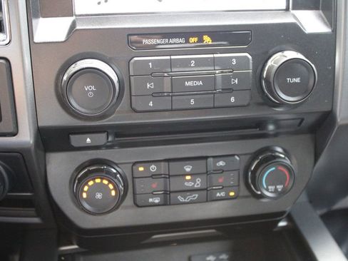 Used 2016 Ford F150 XLT w/ Equipment Group 302A Luxury image 13