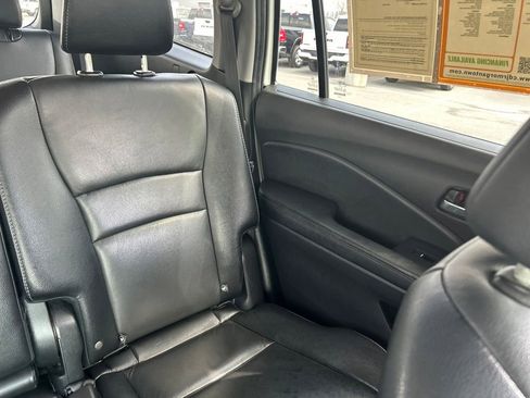 Used 2017 Honda Pilot EX-L image 14