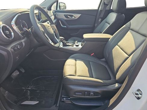 New 2026 Chevrolet Blazer LT w/ Sound & Technology Package AWD/4WD image 13