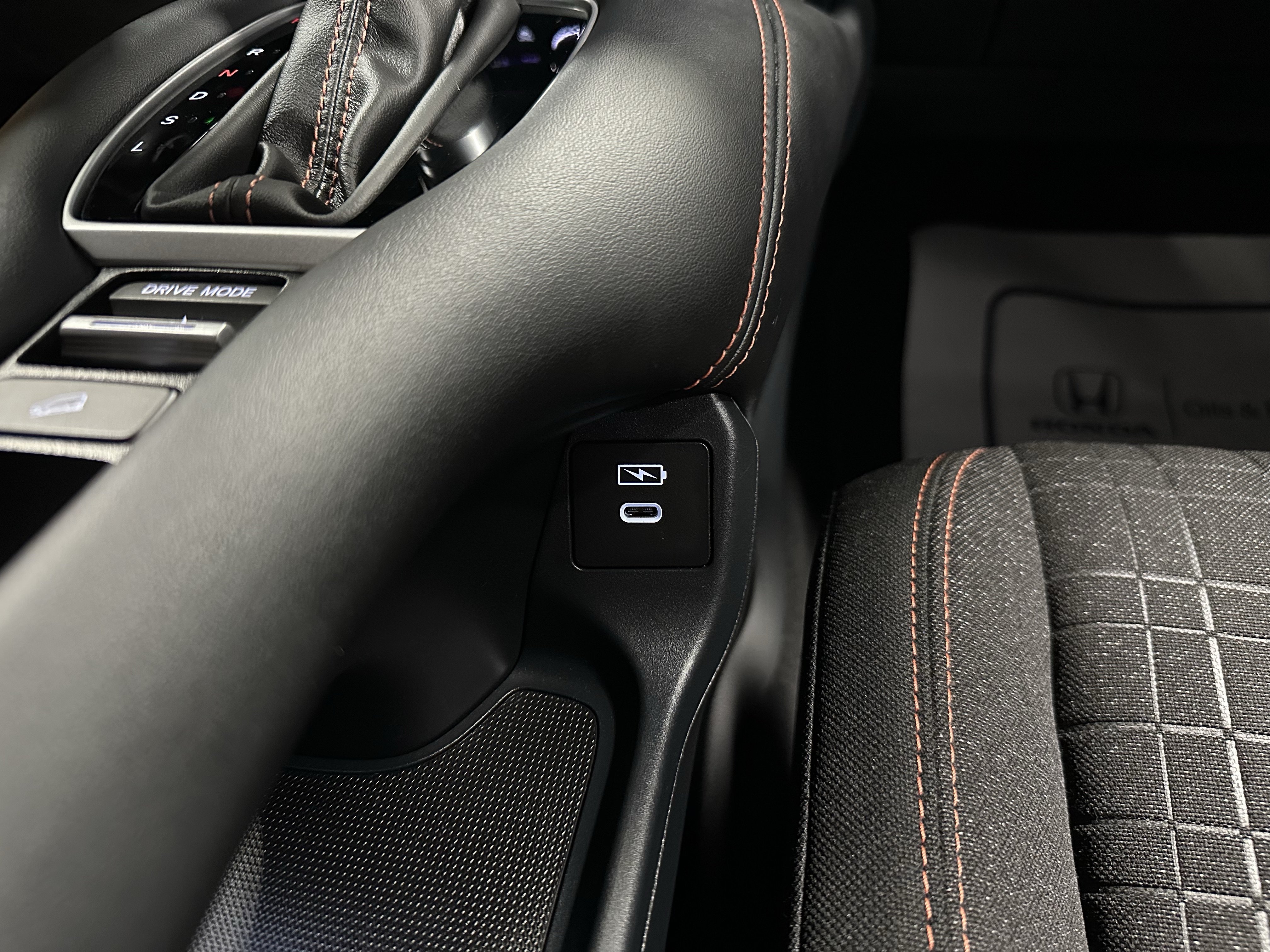 Used 2024 Honda HR-V Sport image 17
