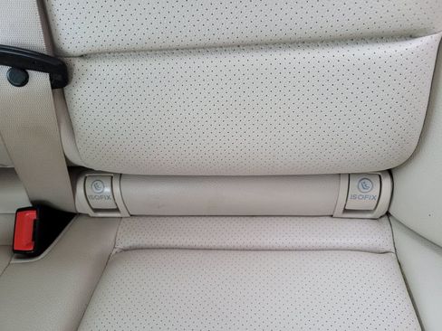 Used 2016 Mercedes-Benz E 350 4MATIC Sedan image 50