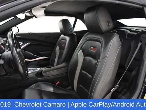 Used 2019 Chevrolet Camaro SS RWD image 27