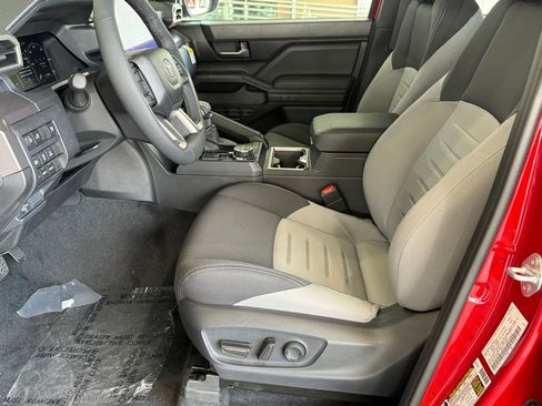 New 2025 Toyota Tacoma TRD Off-Road image 17