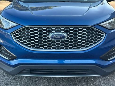 Used 2024 Ford Edge SEL AWD/4WD image 9