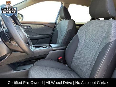 Certified 2023 Nissan Rogue SV image 9