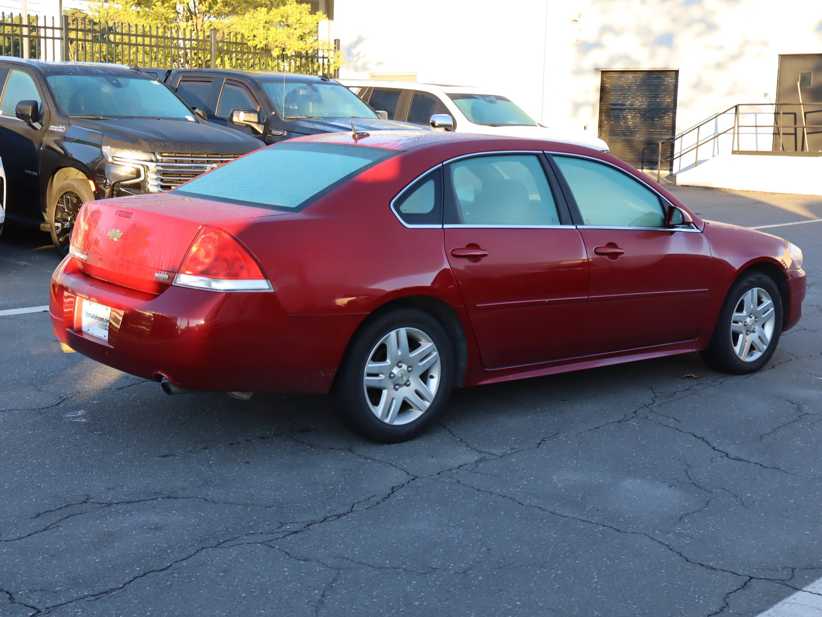 Used 2015 Chevrolet Impala LT w/ LT Sunroof Package FWD image 10