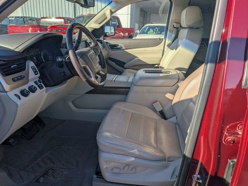 Used 2019 GMC Yukon Denali w/ Denali Ultimate Package image 14