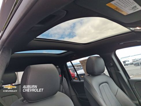 Used 2024 Mercedes-Benz GLB 250 image 25