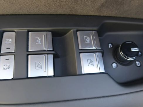 Used 2024 Audi RS 7 Performance w/ Matte Carbon Package AWD/4WD image 30