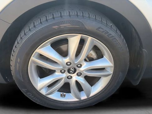 Used 2013 Hyundai Santa Fe Sport 2.0T FWD image 31