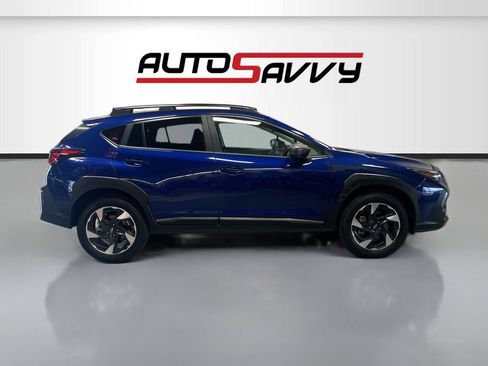 Used 2025 Subaru Crosstrek 2.5i Limited AWD/4WD image 8
