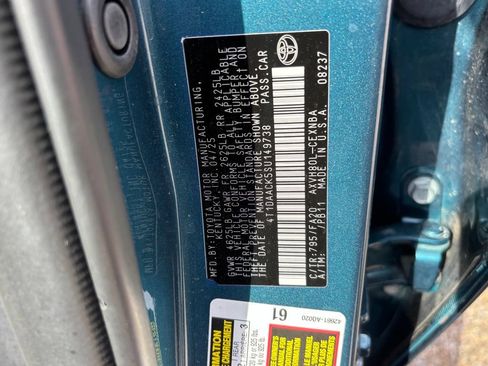 Used 2025 Toyota Camry LE FWD image 27