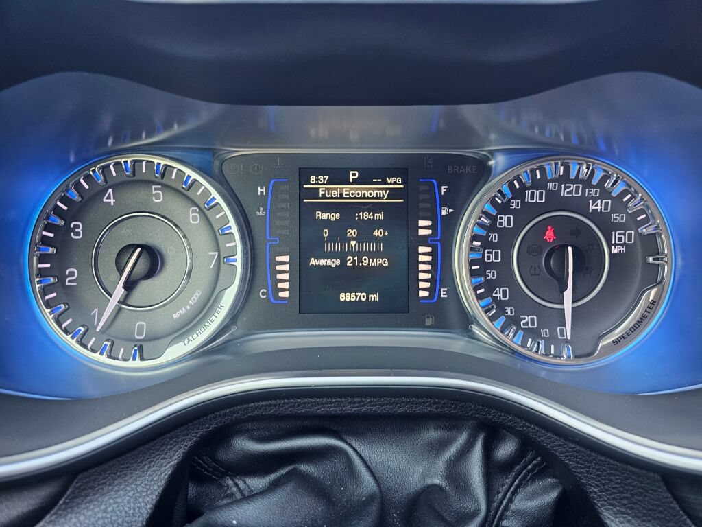 Used 2016 Chrysler 200 LX FWD image 24