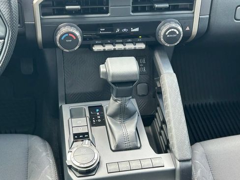 Used 2026 Toyota Tacoma SR5 AWD/4WD image 21