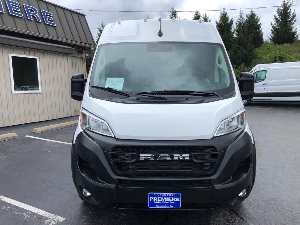 Used 2025 RAM ProMaster 2500 w/ Convenience Group FWD image 8