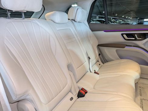 Certified 2023 Mercedes-Benz EQS 580 4MATIC SUV image 20