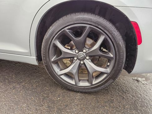 Used 2023 Chrysler 300 S image 25