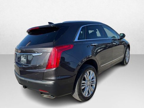 Used 2019 Cadillac XT5 Premium Luxury w/ Driver Assist Package image 5
