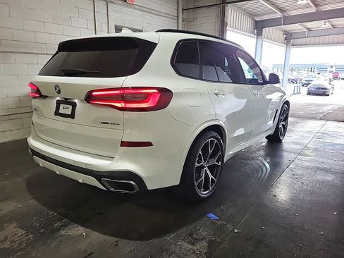 Used 2022 BMW X5 xDrive45e w/ M Sport Package image 6