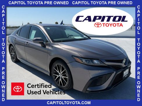 Certified 2024 Toyota Camry SE FWD image 1