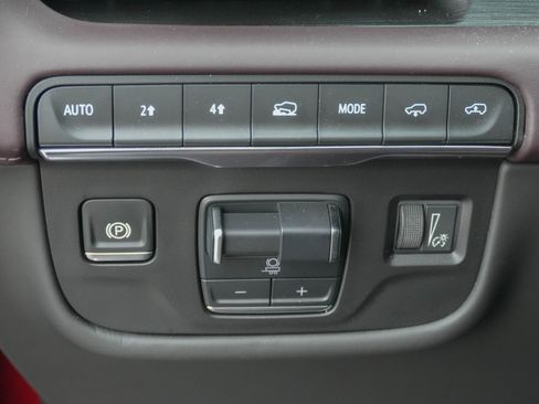 Used 2024 Cadillac Escalade Sport Platinum image 14