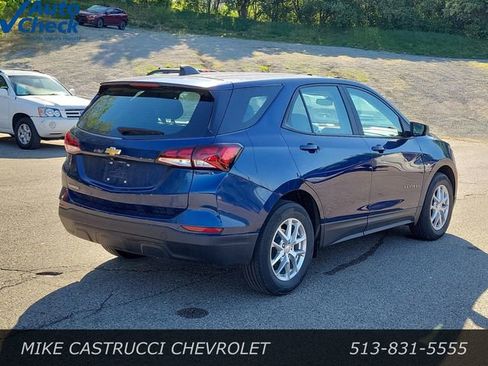 Used 2022 Chevrolet Equinox LS FWD image 5