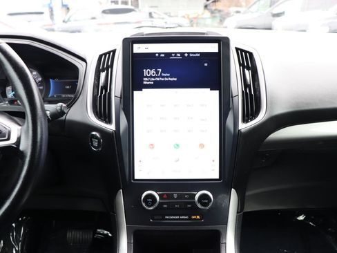 Used 2023 Ford Edge SEL image 19